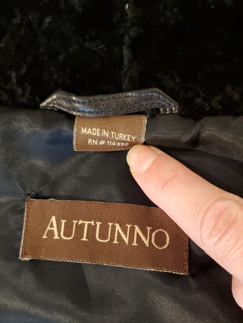 Autunno Shearling Fur Colorblock Jacket - Picture 10 of 14